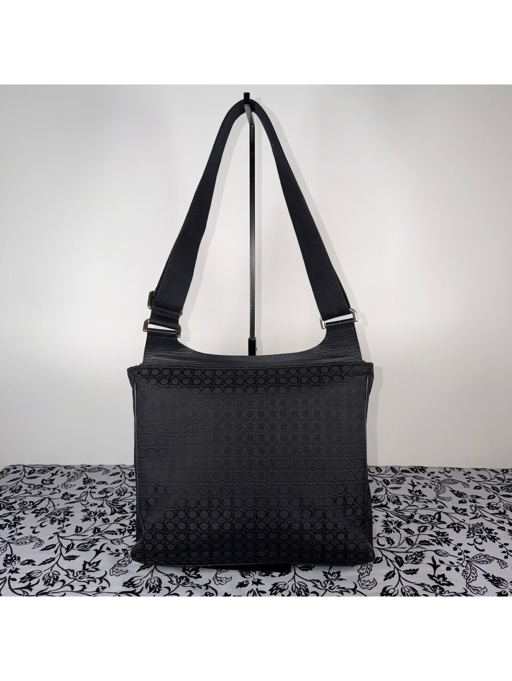 Y2k Salvatore Ferragamo Gancini Canvas/Leather Messenger Bag - Picture 6 of 9